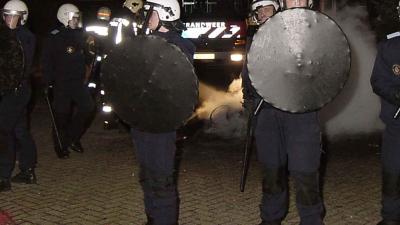 Agent ernstig gewond geraakt bij ongeregeldheden in Anjum; ook onrustig