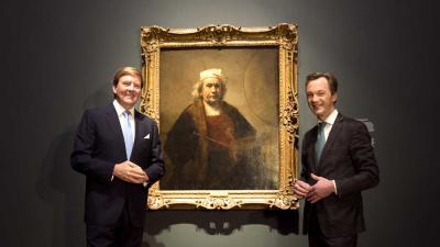 Koning opent unieke Rembrandt-tentoonstelling in Amsterdam