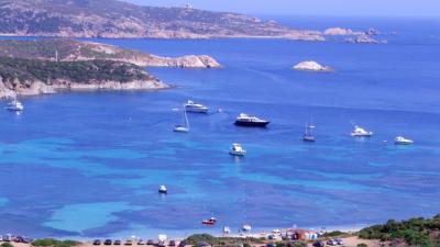 'Gezin uit Nederland vermist op Sardinië'