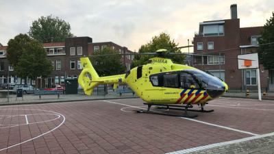 Traumaheli landt op basketbalveld