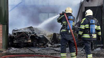 Foto van brandweer bij schuurbrand | Aneo Koning | www.fotokoning.nl