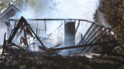 schuur-uitgebrand