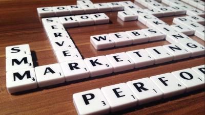 Hoe online en offline reclame elkaar versterken 