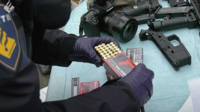 semiautomatisch-vuurwapen-munitie-politie