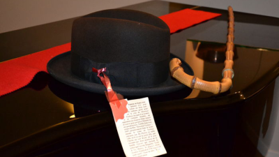 Hoed en wandelstok Charlie Chaplin onder de hamer