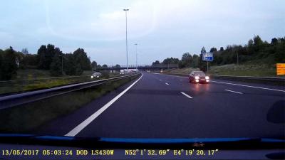 Spookrijder gecrasht na 17 km tegen verkeer in op A4