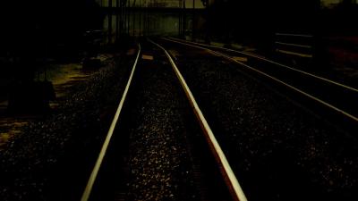 Idioten 'sporen' niet door balken op rails te plaatsen