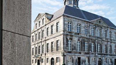 Houtworm verjaagt stadsbestuur uit stadhuis Maastricht