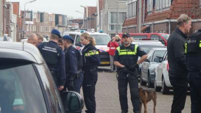 Politie houdt in Driehuis gevluchte man aan na schot in been