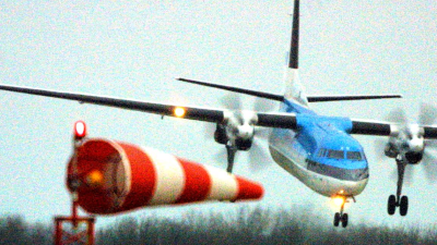 Eerste najaarsstorm raast over Nederland