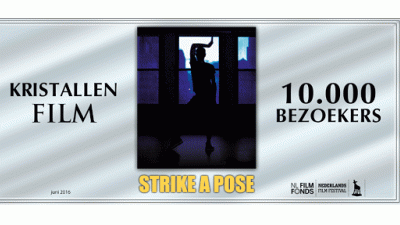 Strike a pose bereikt Kristallen Film status 