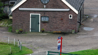 Aantal boerderijen in Flevoland daalt minder snel dan elders