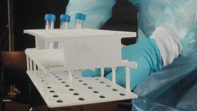 teststraat-buisjes-corona-ggd