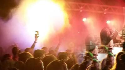 Rob de Nijs valt van podium