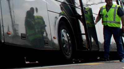 Arubaanse studenten gewond na kantelen bus Friesland