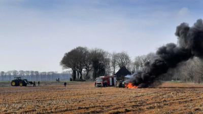 tractor-aanhanger-brand