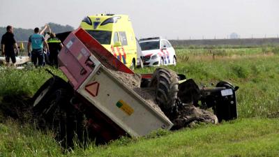 tractor-sloot-ambulance