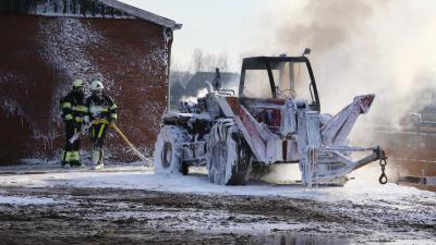 Landbouwvoertuig verwoest door brand in Sint-Oedenrode
