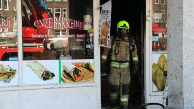 Flinke brand in Turkse bakkerij Rotterdam