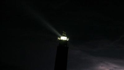 Vuurtoren Brandaris brandt weer - Blik op nieuws