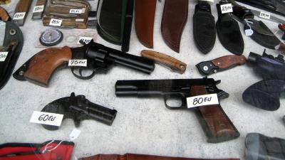 foto van verkoop wapens | fbf