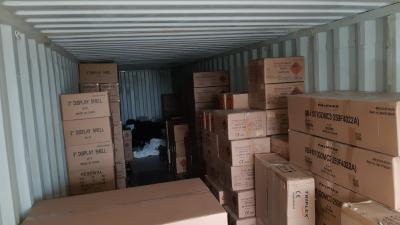 Politie houdt vuurwerkverdachte aan en neemt 4500 kg vuurwerk in beslag