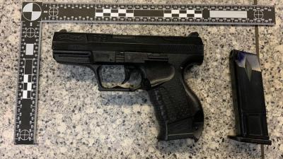 in beslag genomen wapen