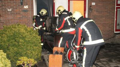 Bewoonster gewond bij brand in woning Hoogeveen