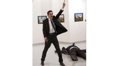 World Press Photo is foto vermoorde Russische ambassadeur