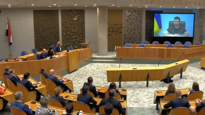 Zelensky spreekt Kamer toe