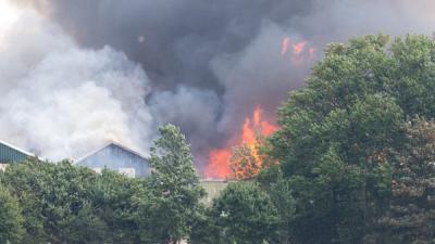 Uitslaande brand op boerderij  in Groningse Zijldijk