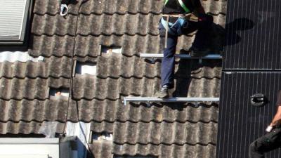 zonnepanelen-montage-veiligheid